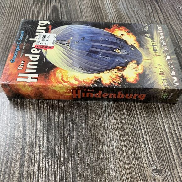 The Hindenburg (VHS, 1997) George C. Scott, Anne Bancroft, William Atherton - Picture 2 of 5